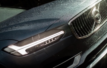 Volvo готовит новое поколение S60 и V60