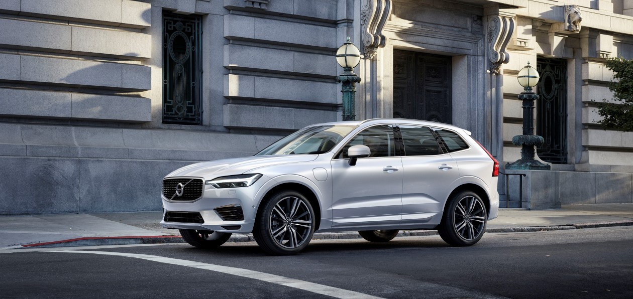 Женева 2017: новый Volvo XC60 представлен официально