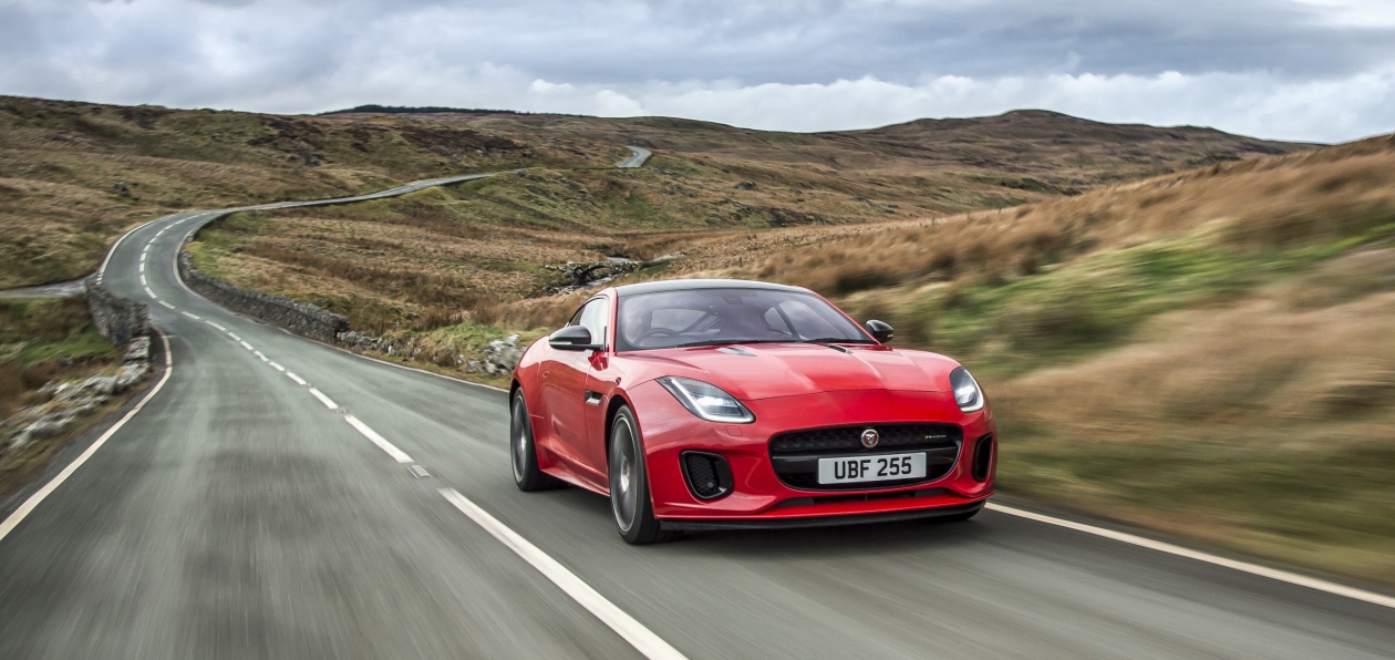 Jaguar F-Type получил двухлитровый мотор