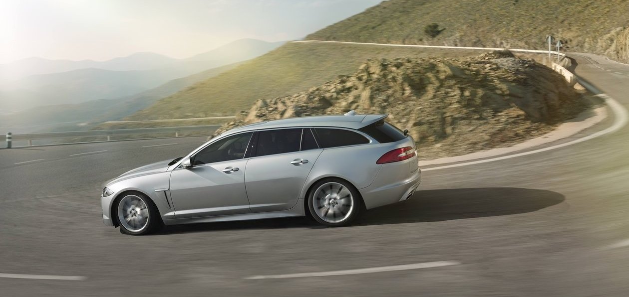 Jaguar не привезет в Россию «семейный» XF