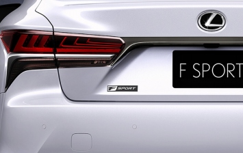 Нью-Йорк 2017: Lexus готовит спортивную версию LS 500