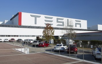 Tesla разработала грузовик