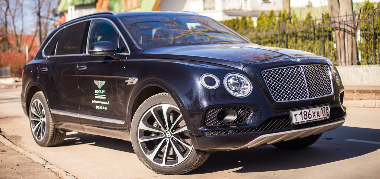 Bentley начал прием заказов на «экономичную» Bentayga в России