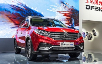 Dongfeng представил семиместный кроссовер для России