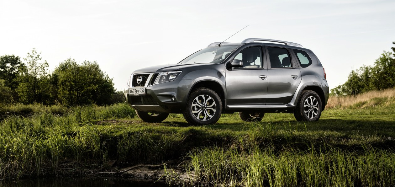 Nissan начинает продажи обновленного Terrano в России