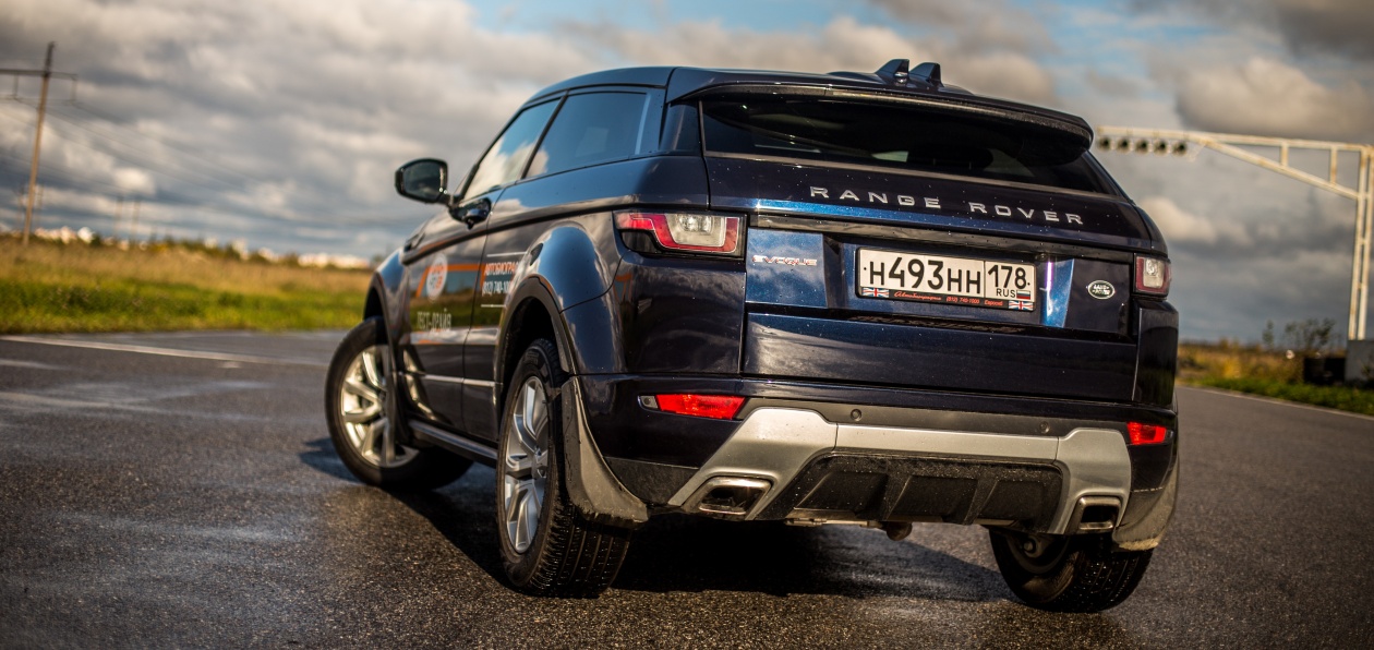 Британцы вывели на тесты новый Range Rover Evoque