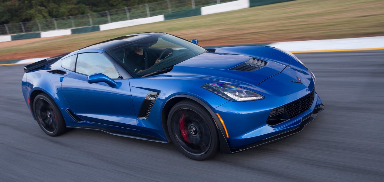 Chevrolet Corvette Z06 можно испытать на Moscow Raceway