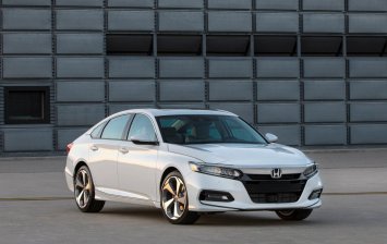 Honda представила новый Accord