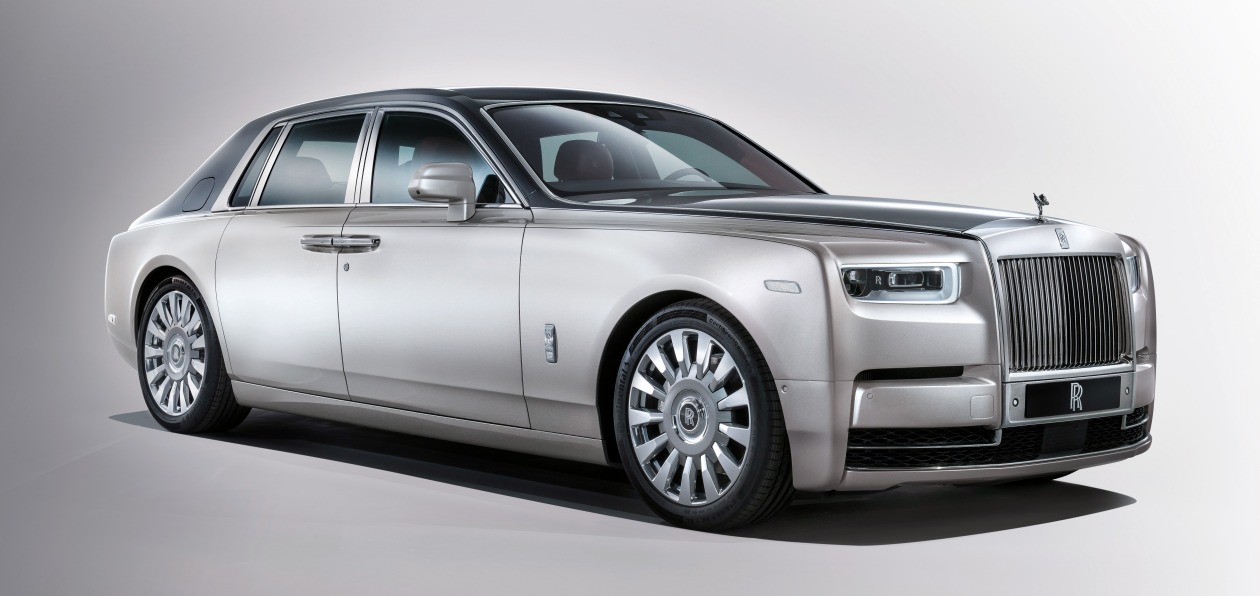 Rolls-Royce представил новый Phantom