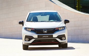 Honda представила обновленный Jazz