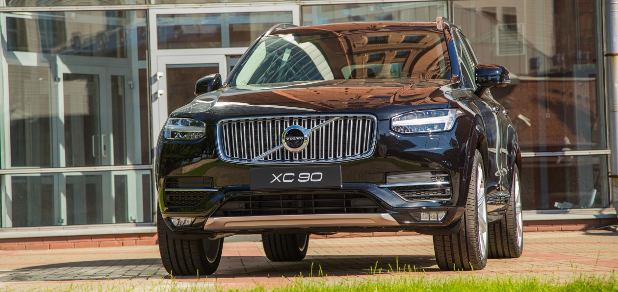 Volvo отзывает кроссовер XC90 в России