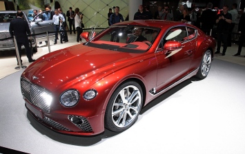 Франкфурт 2017: Bentley познакомил с новым Continental GT