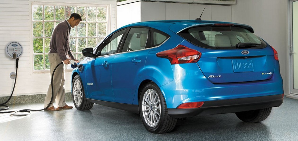 Ford намерен электрифицировать модельный ряд