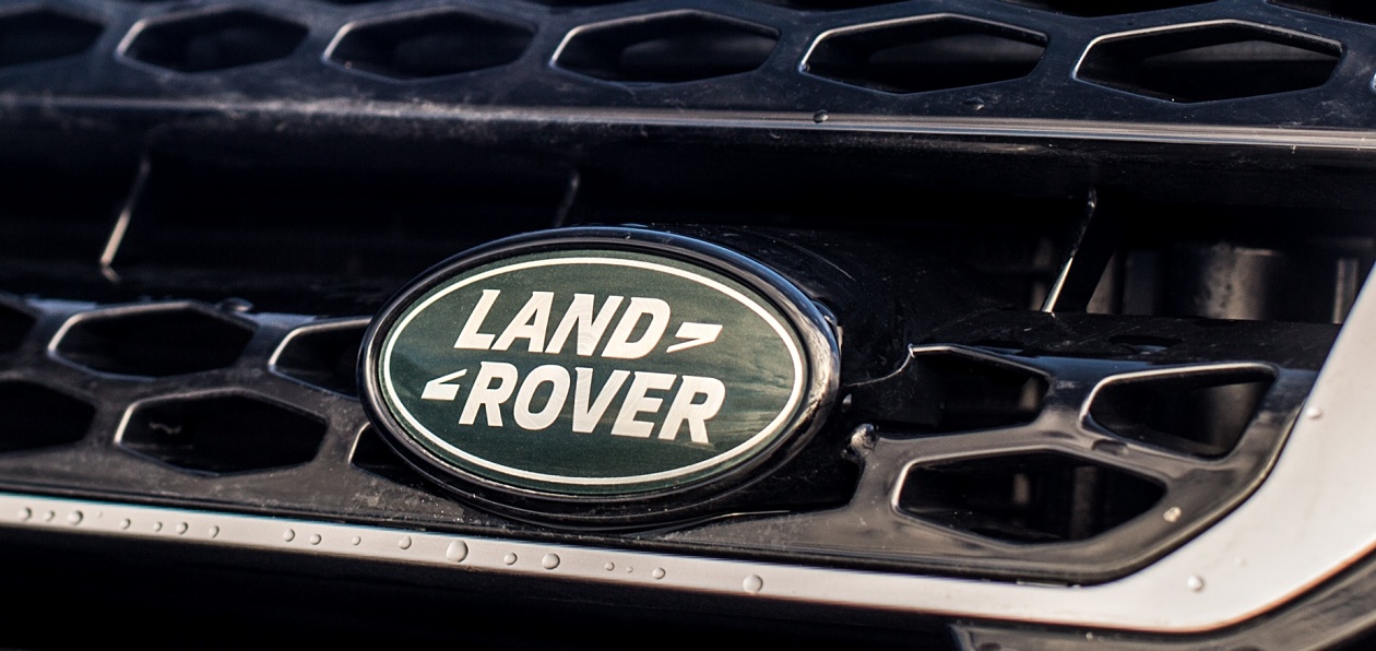 Land Rover готовит конкурента Mercedes-Benz S-Class