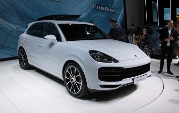 Франкфурт 2017: дебютировал самый мощный Cayenne