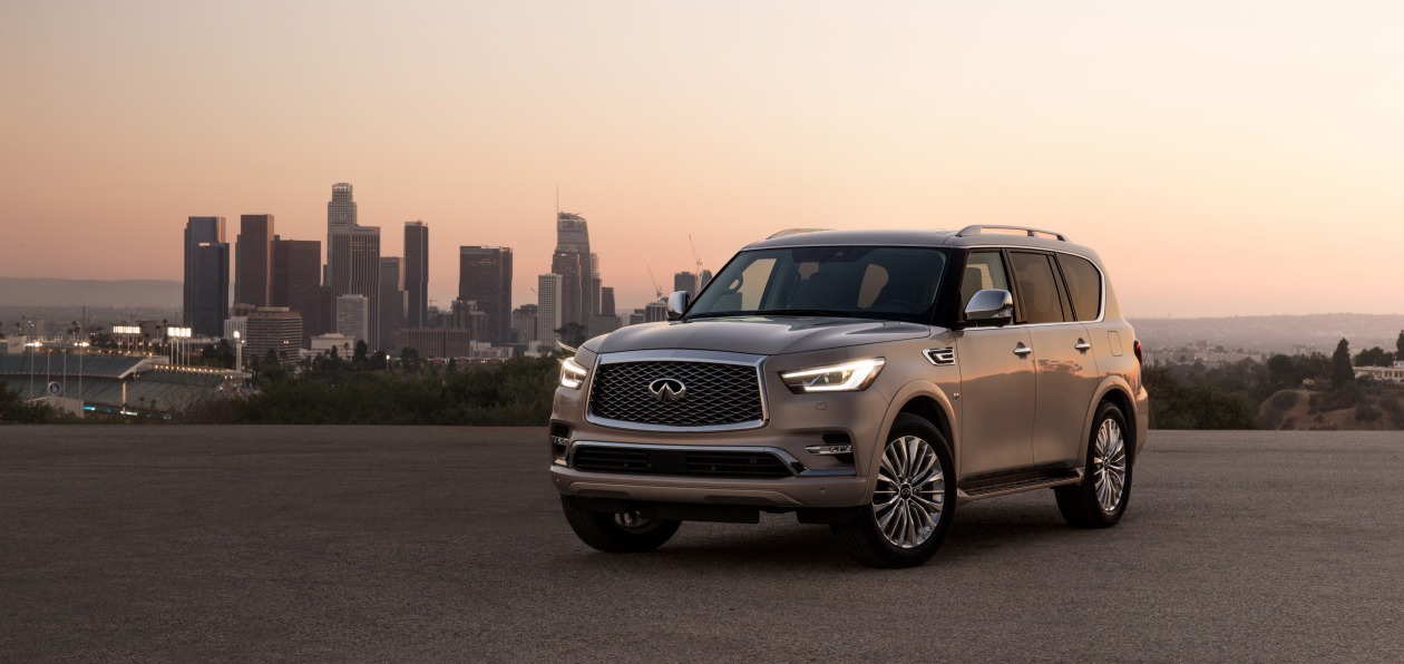 Дубай 2017: Infiniti представил обновленный QX80