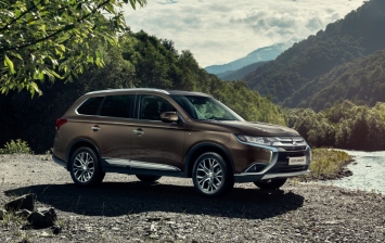 Mitsubishi Outlander стал доступен в новой комплектации