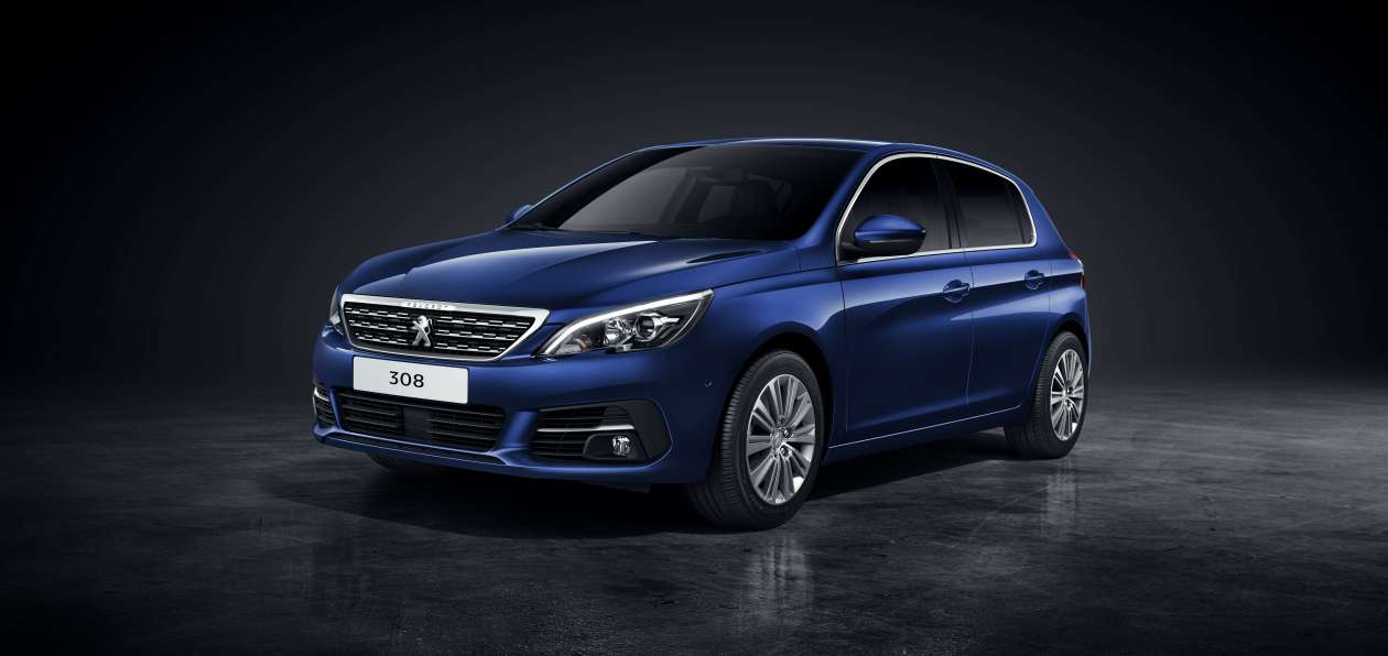 Новый Peugeot 308 доехал до России