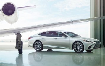 Новый Lexus LS получил российский ценник
