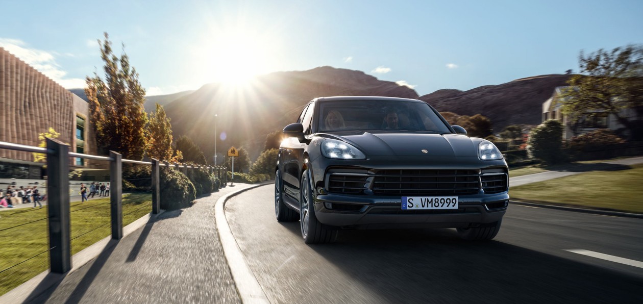 Новый Porsche Cayenne получил российский ценник