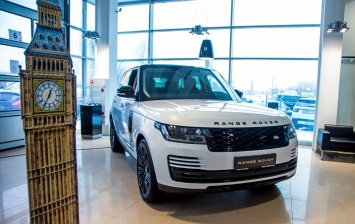 В Петербурге представили обновленные Range Rover и Range Rover Sport