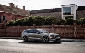 Volvo представил новый V60