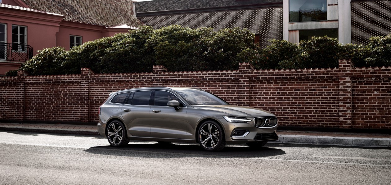 Volvo представил новый V60