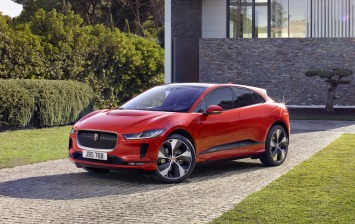 Jaguar выпустил первый I-Pace
