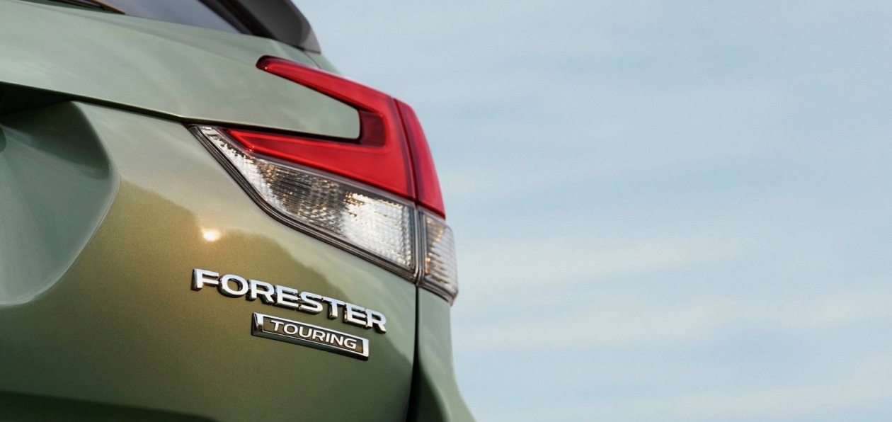 Нью-Йорк 2018: новый тизер нового Subaru Forester