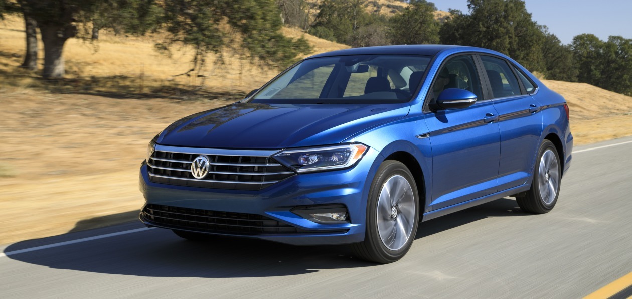 Новый Volkswagen Jetta поступил в продажу
