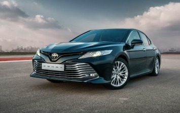 Новая Toyota Camry доехала до России