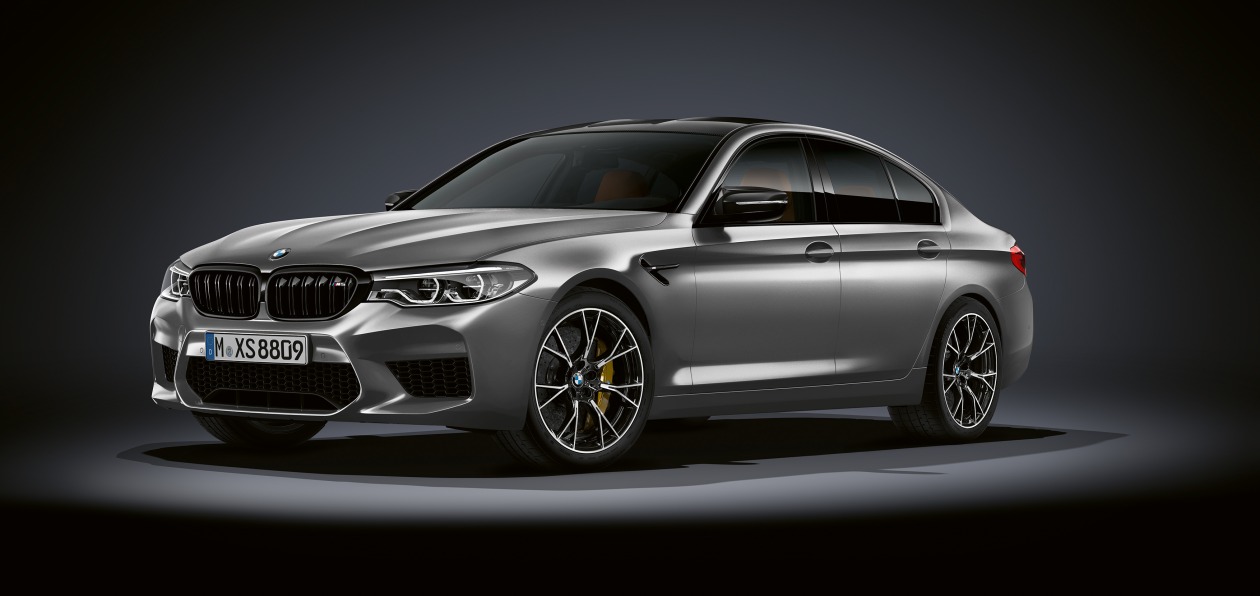 BMW представил новый M5 Competition