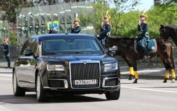 Лимузин проекта «Кортеж» дебютировал в Кремле