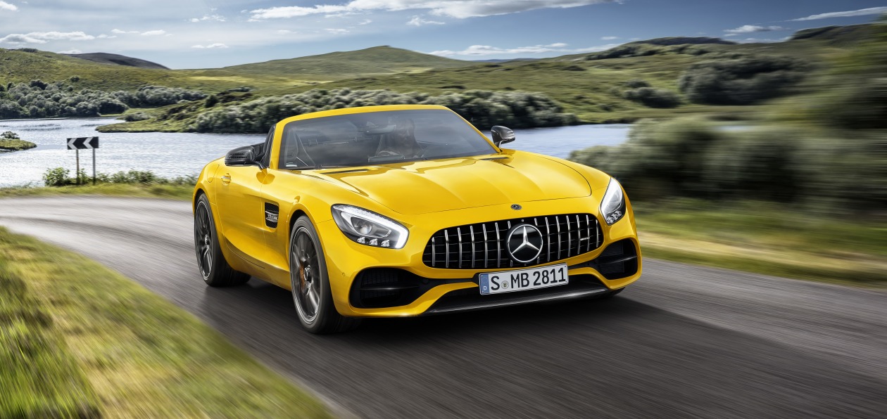 Mercedes представил новую версию AMG GT Roadster