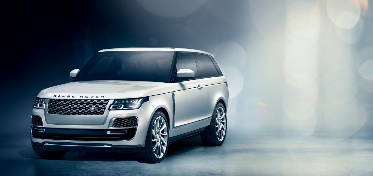 В Петербурге показали Range Rover SV Coupe