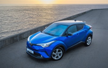Toyota C-HR в России станет дороже прямого конкурента