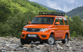 В России стартовали продажи экспедиционного УАЗ «Патриот»