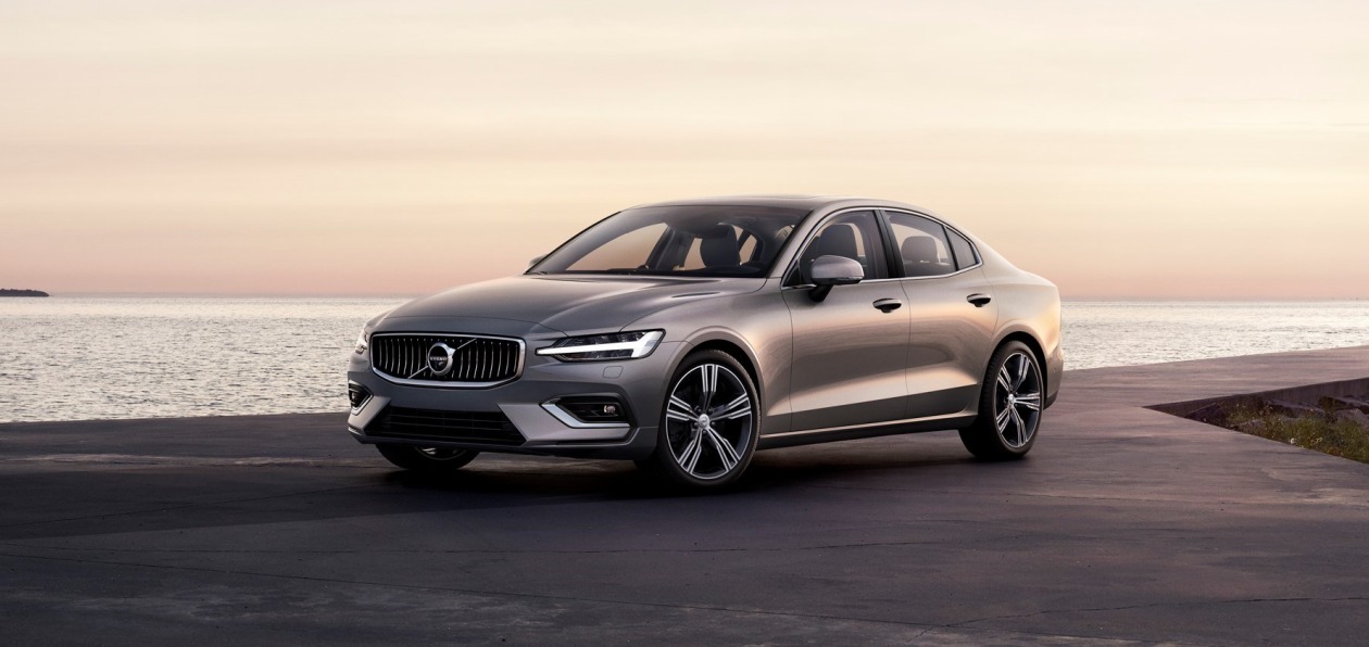 Volvo представила новый S60