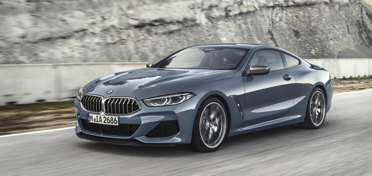 Новая «восьмерка» BMW «приедет» в Россию к грядущей зиме