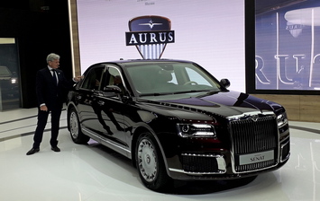 Мировая премьера Aurus на ММАС 2018: вся партия лимузинов на 2019 год продана