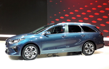 ММАС 2018: Kia представила новый универсал Ceed SportWagon