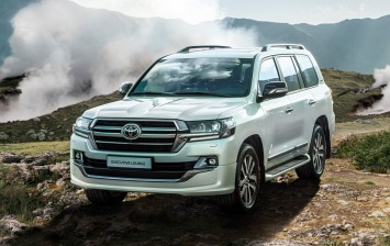Toyota Land Cruiser 200 стал доступен в России в новой спецверсии