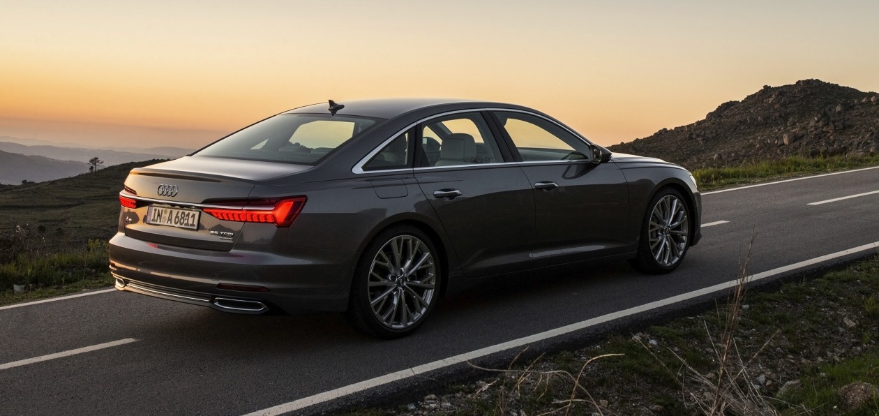 Новый спортседан Audi S6 «засветился» на тестах без камуфляжа