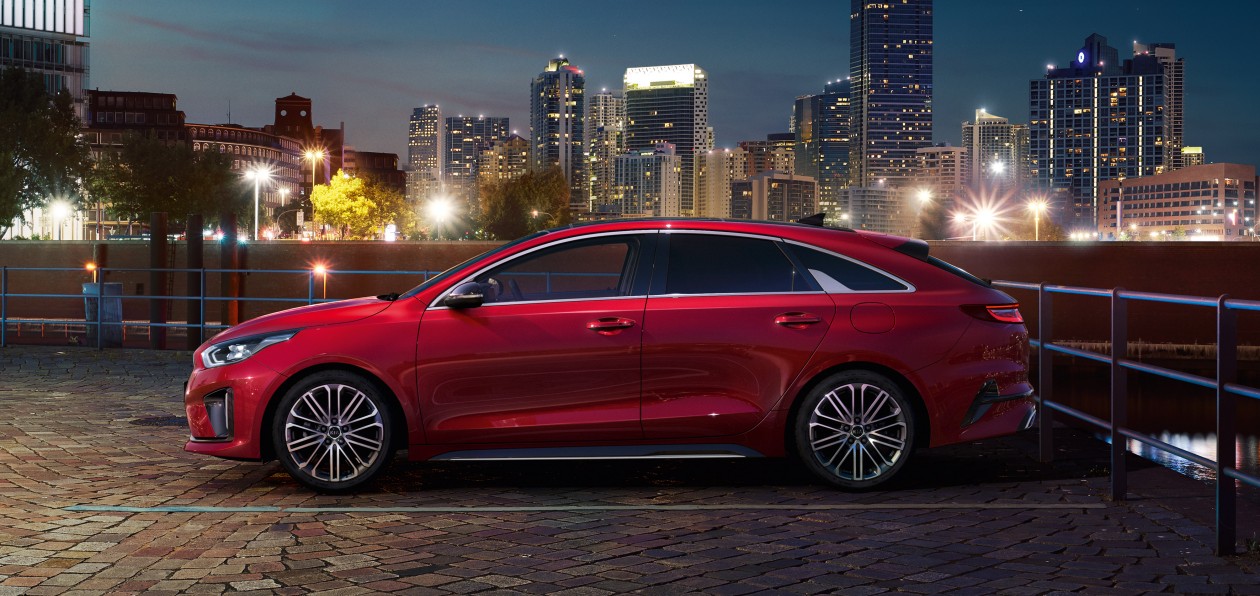 Новый Kia ProCeed встал на конвейер