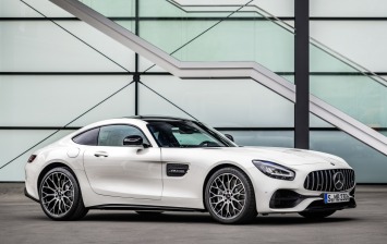 Лос-Анджелес 2018: Mercedes-AMG GT обновился и получил новую версию