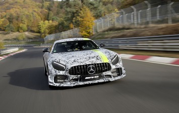 Mercedes покажет в Лос-Анджелесе обновленный AMG GT