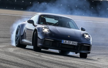 Porsche форсирует испытания нового 911