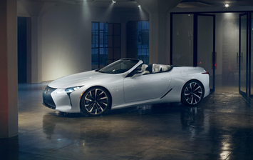 Lexus покажет концепт LC Convertible в Детройте
