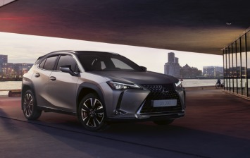 Названы цены на «бюджетный» кроссовер Lexus