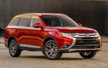 Mitsubishi заморозила цены на кроссовер Outlander